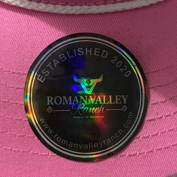 Pink Aztec RVR Cap - Picture 2 of 8